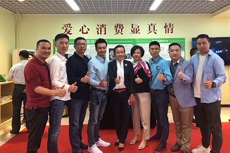 Yantian Counterpart to Help Dongyuan Poverty Relief Products Exhibition Center Unveiling Ceremony 5ddb501ac9f8c.jpg